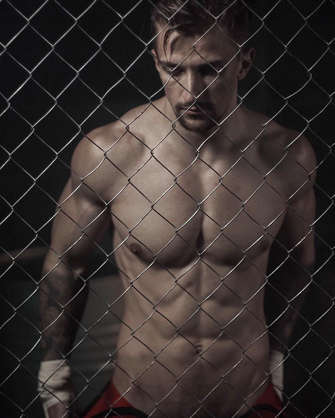 Konstantin Kamynin desnudo