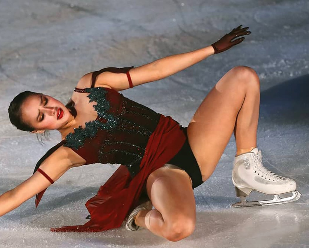 Elizaveta tuktamysheva en ropa interior
