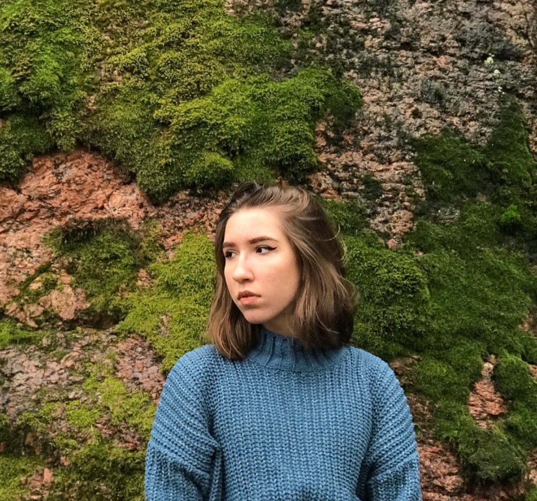 Polina Asadchaya Periscope
