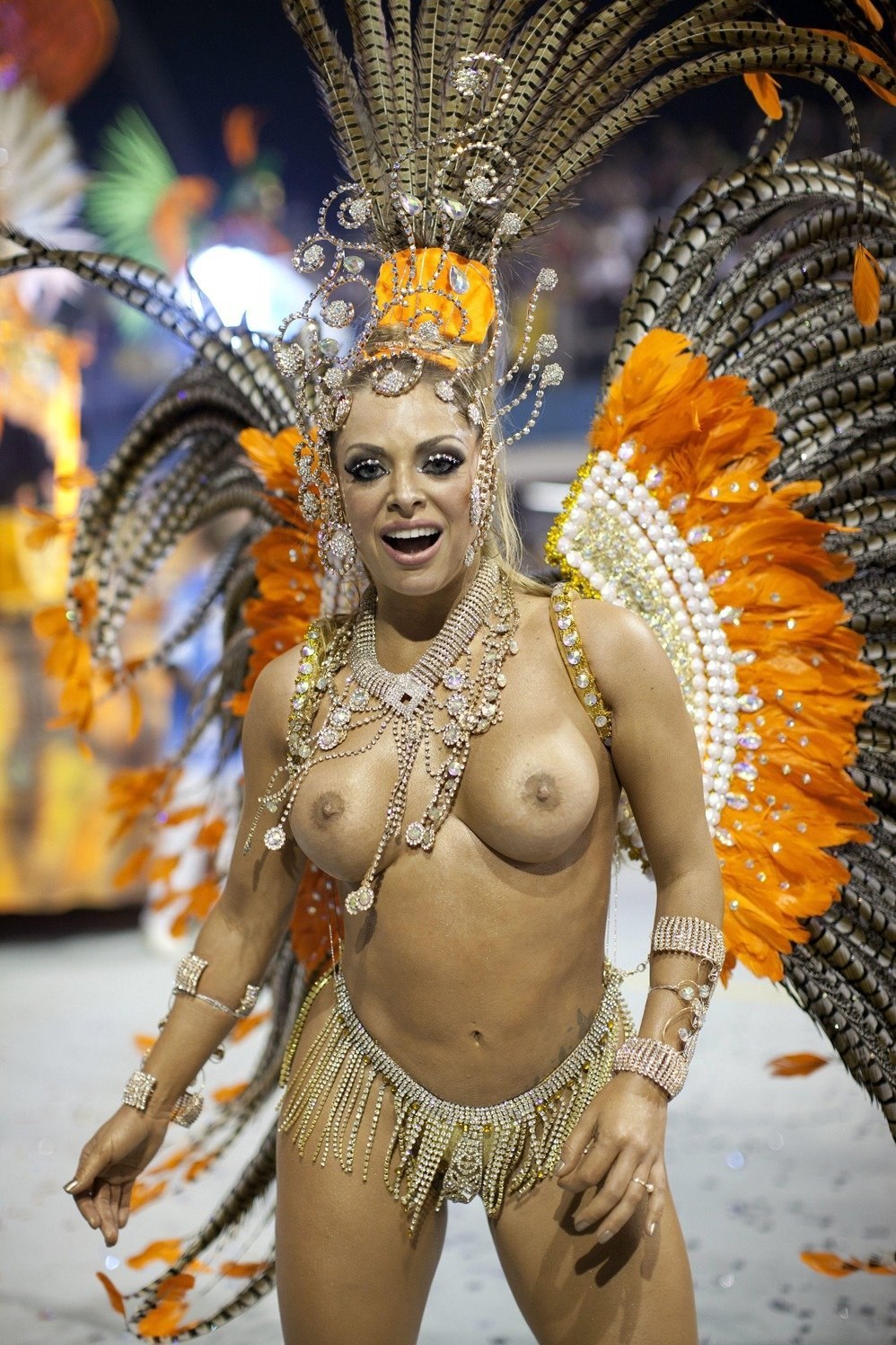 Anal Elisa Sanches en el carnaval