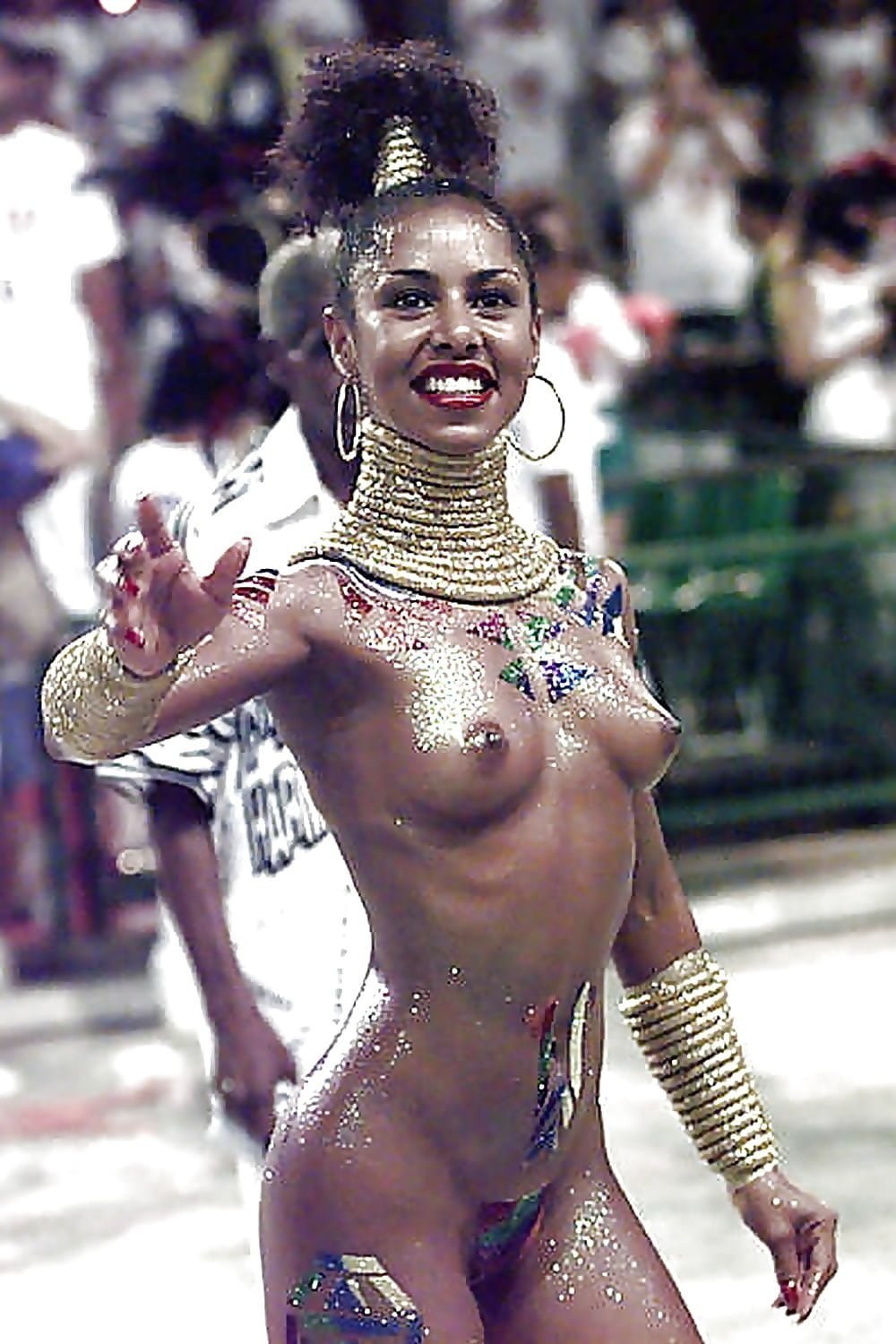 Andrea Martins Brasili Carnaval desnudo
