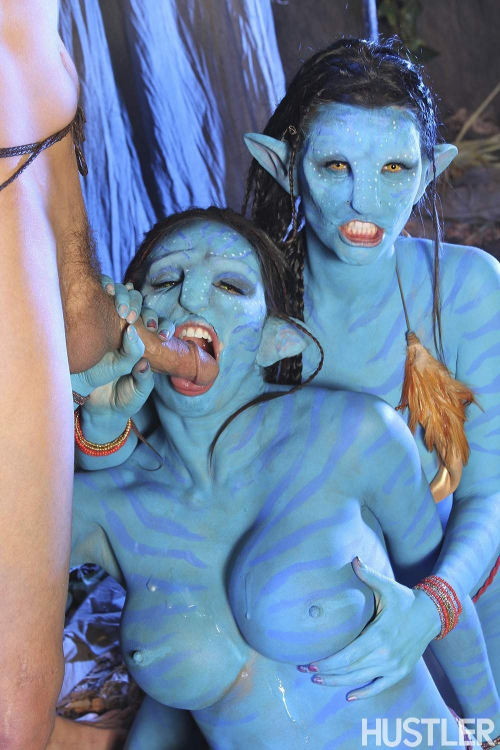 Cosplay desnudo merlin xxx
