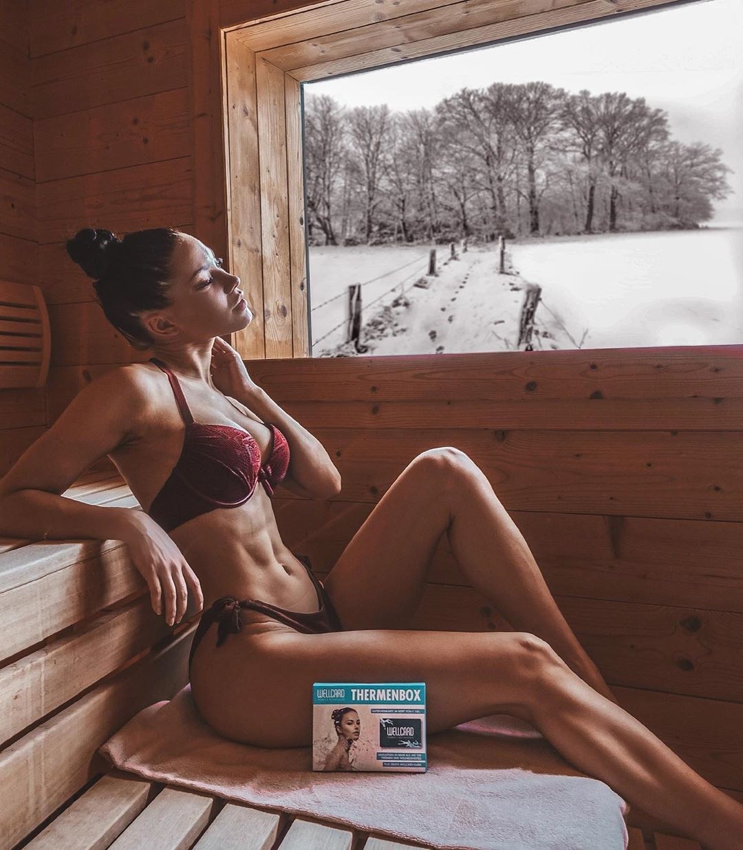 Stefani Davis Fitonyashka