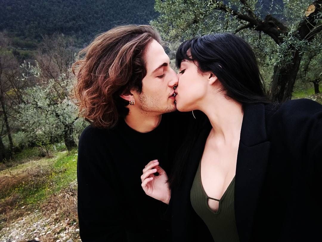 Damiano David y Lucretia Petakka