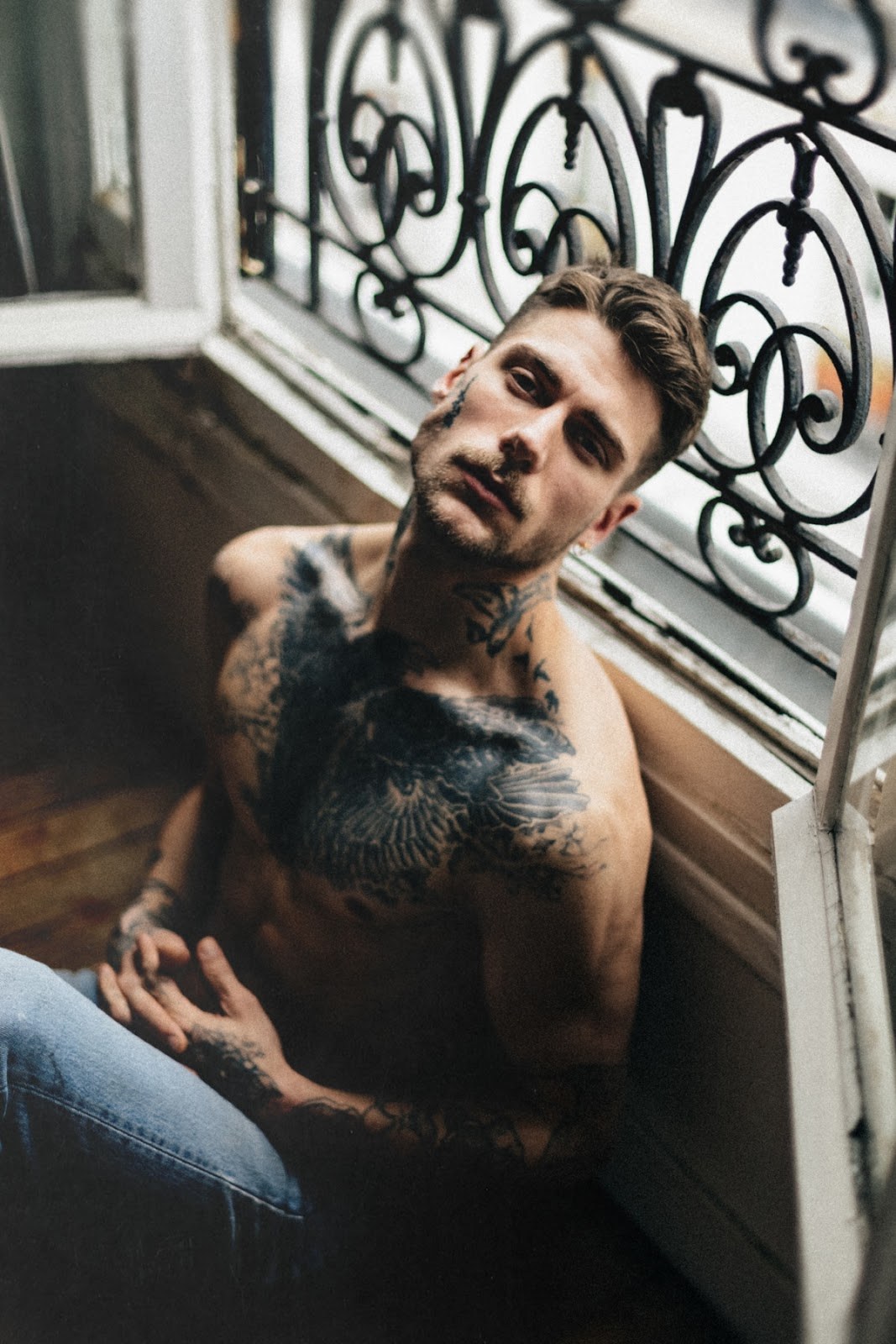 Modelo Clement Grobotek