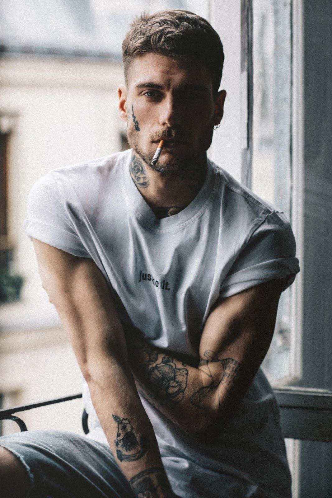 Modelo Clement Grobotek