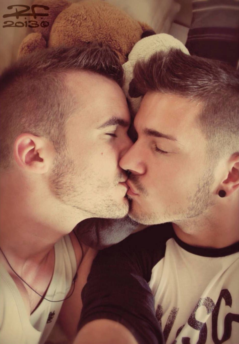 Amor entre hombres