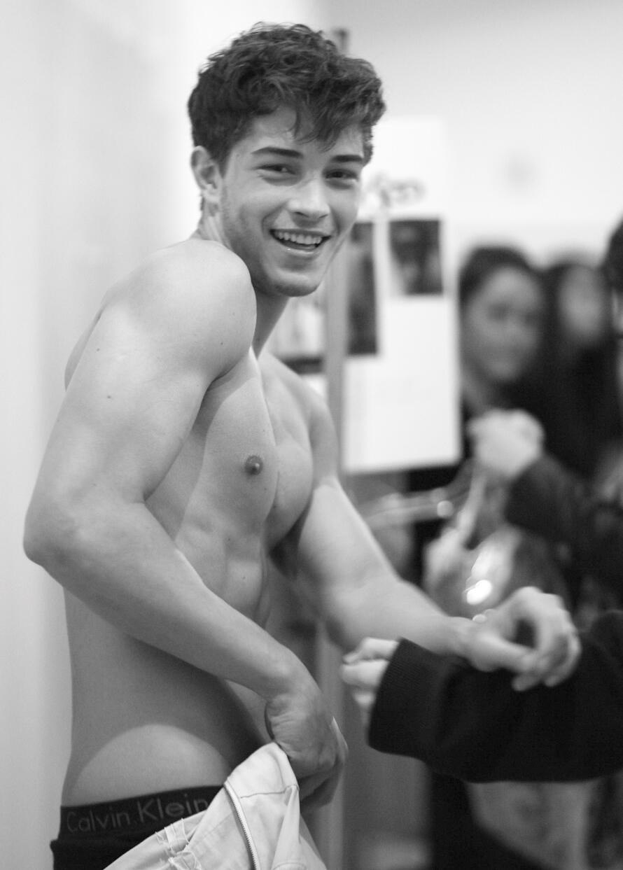 Francisco Lachovsky Blond