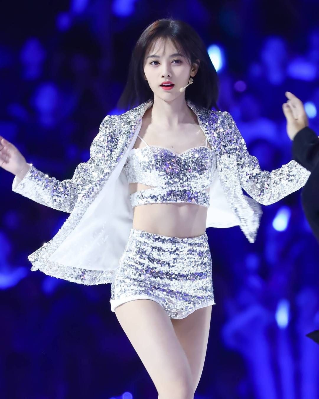 Ju Jing y / Ju Jing Yi / 鞠婧祎
