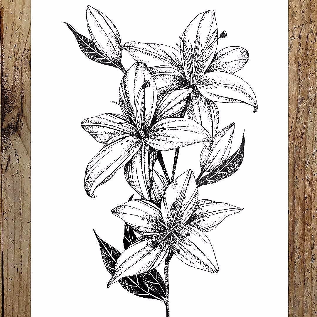 Flores de tatuaje con rizos