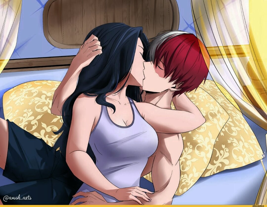 Todoroki y Momo 18