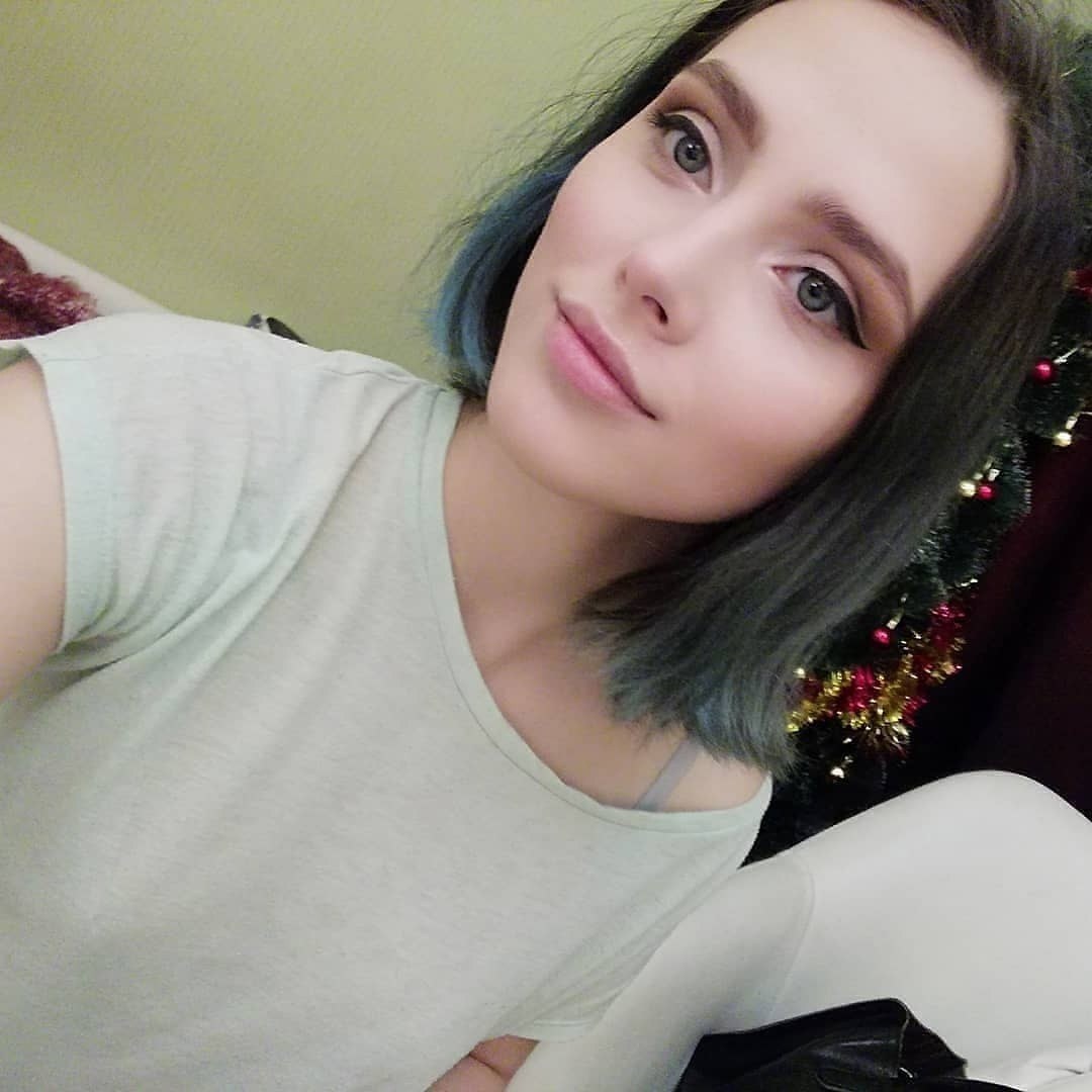 Masha Bobkova 2020