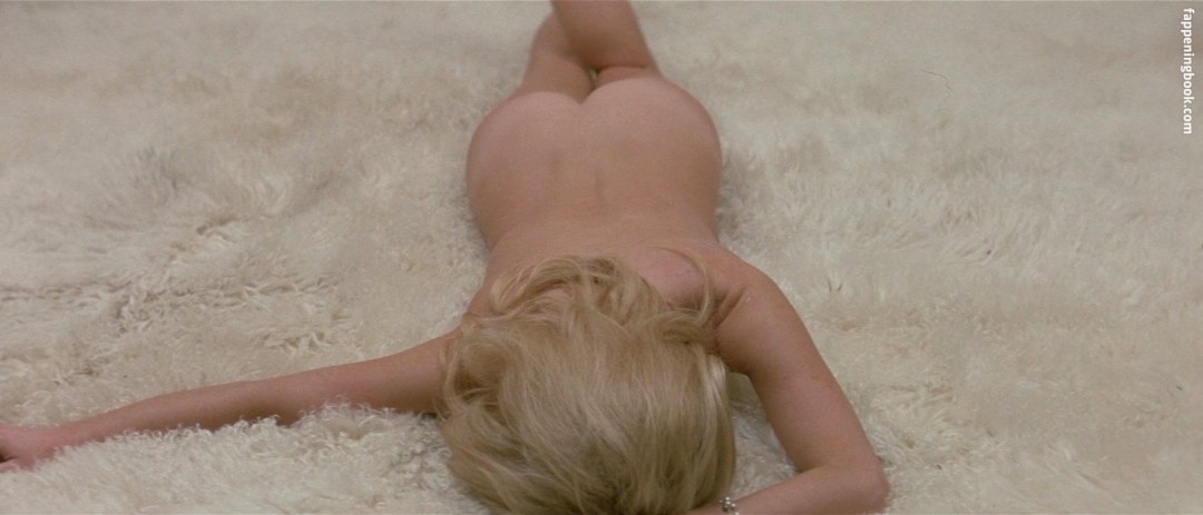 Brigitte Bardo desnuda en películas