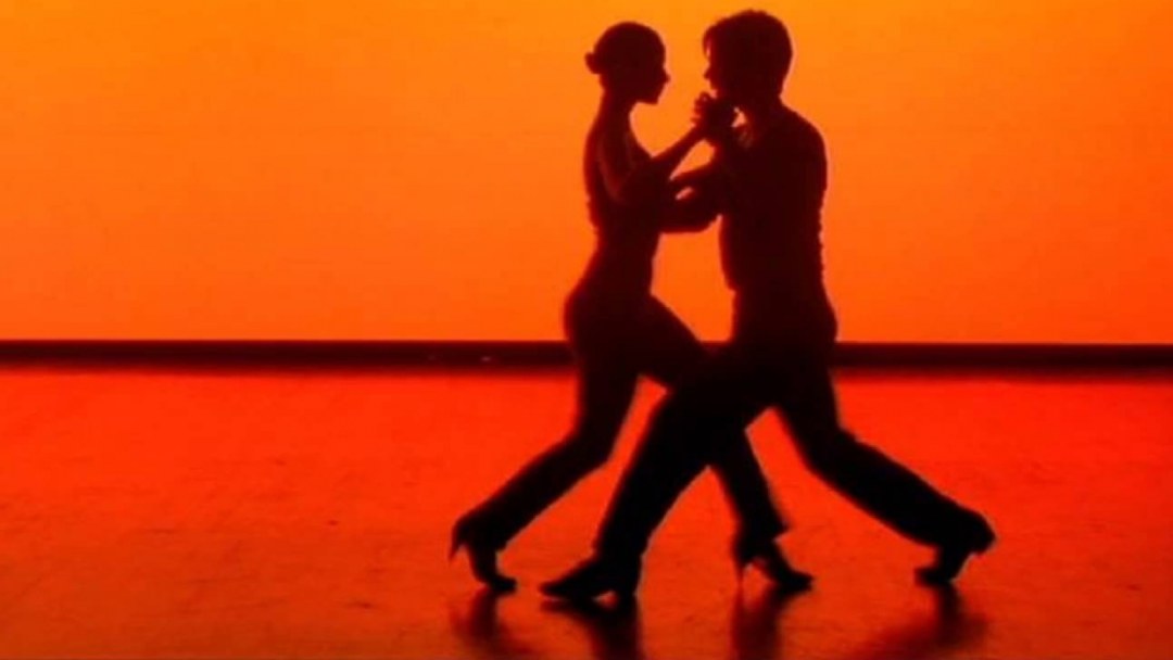 Salsa picante con fuego