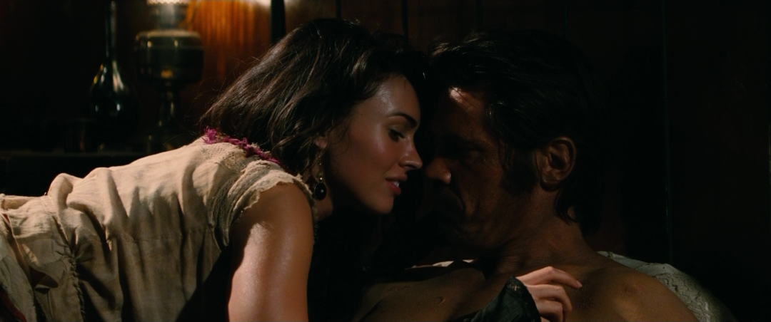 MEGAN FOX ESCENAS HOT HOT