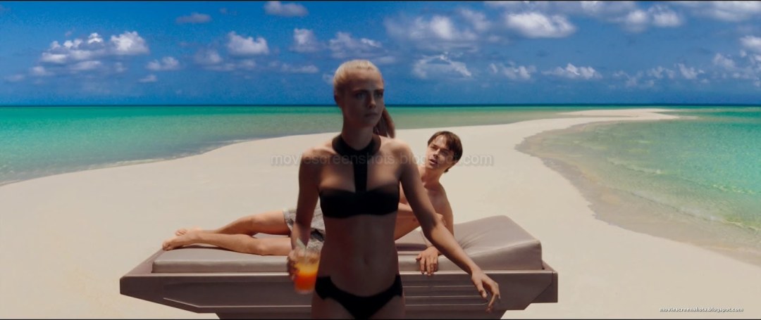 Lorelin en el traje de baño de Valerian