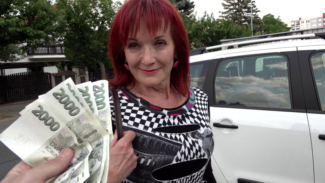 Mujeres checas por dinero