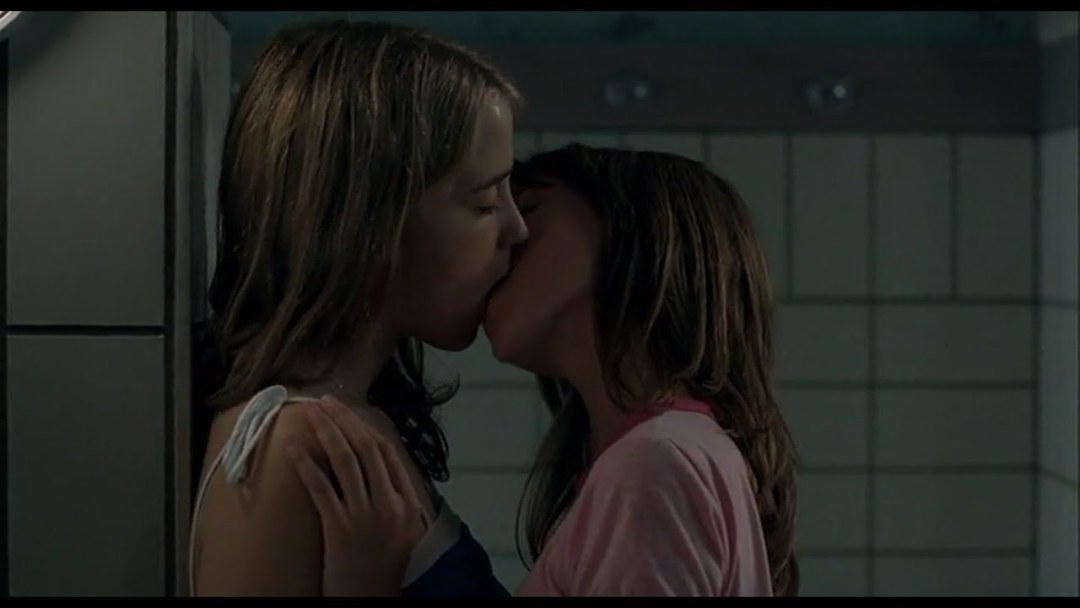 Sandra Girl es una adolescente