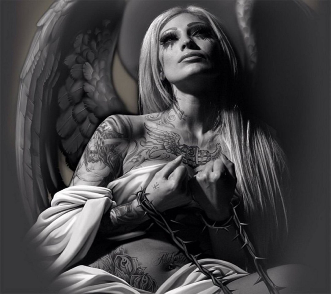 El ángel caído es una niña