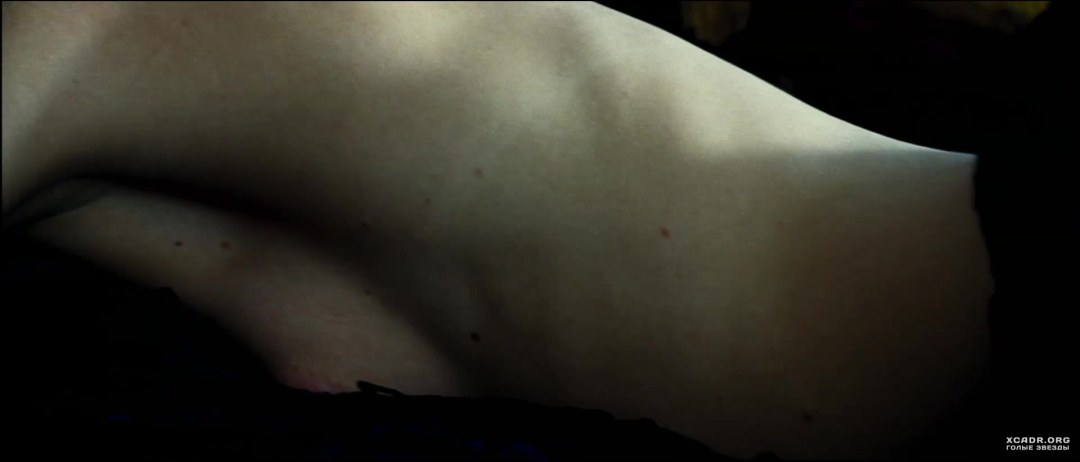 Kate Nauta caliente desnuda