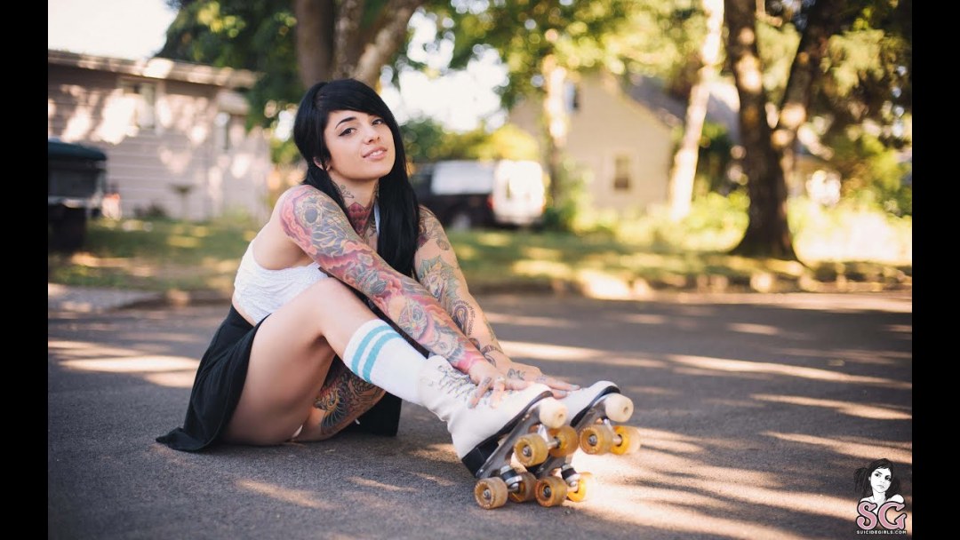 Tatuado en un vestido