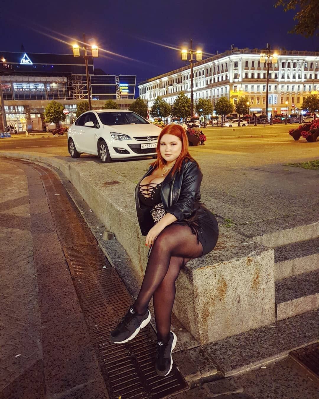 Elena débilmente modelo de moda