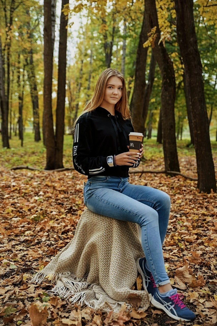 Yana leonova