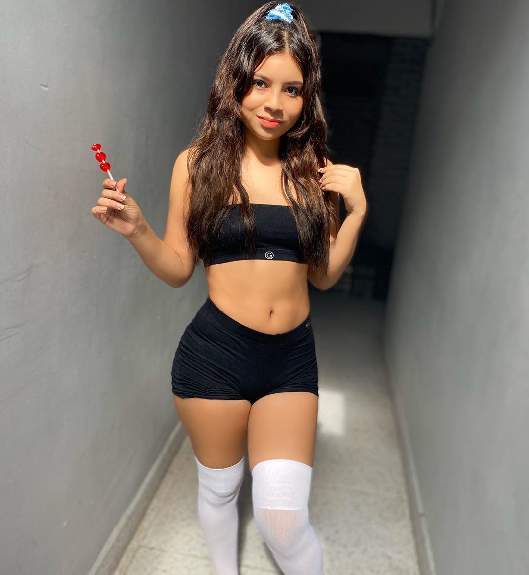 Besos anitta