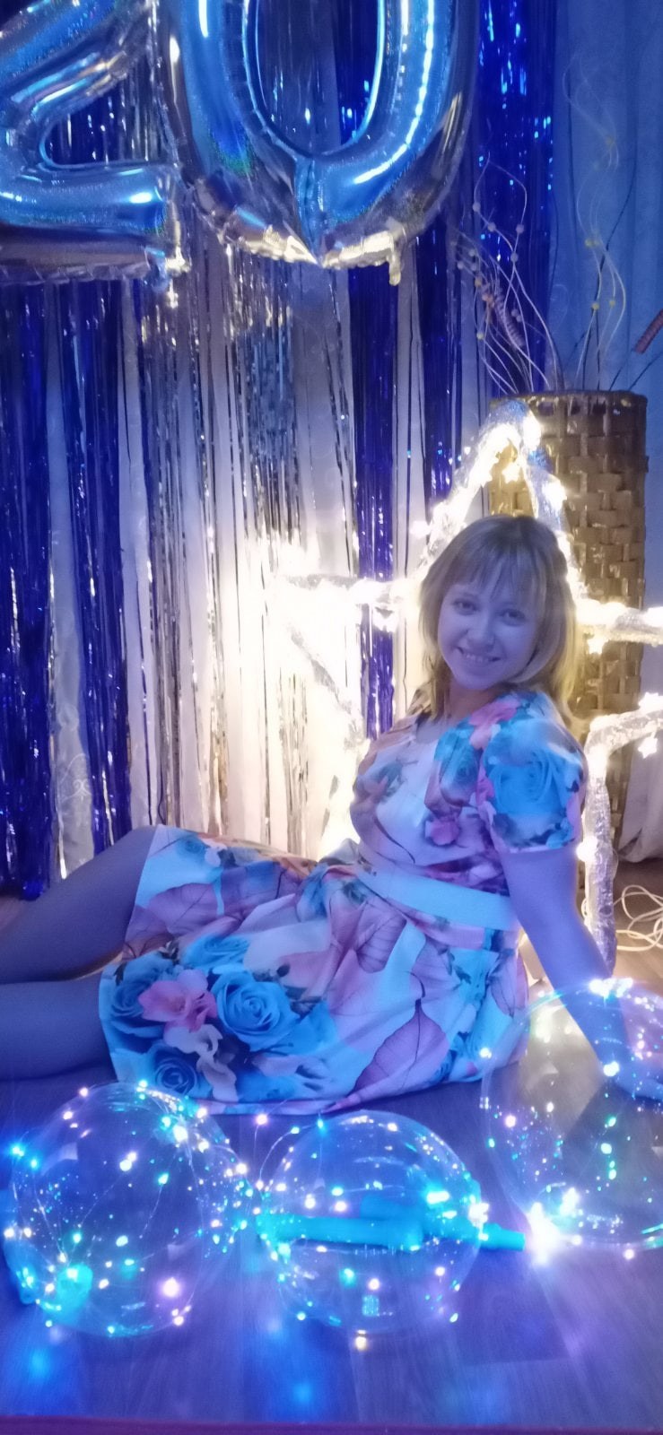 Mila Sivatskaya en la ropa interior Gran Lyon