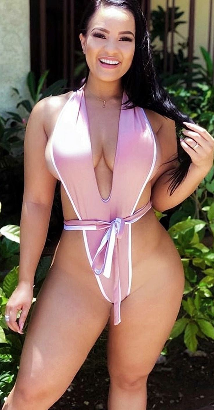 Toni Salina Chee