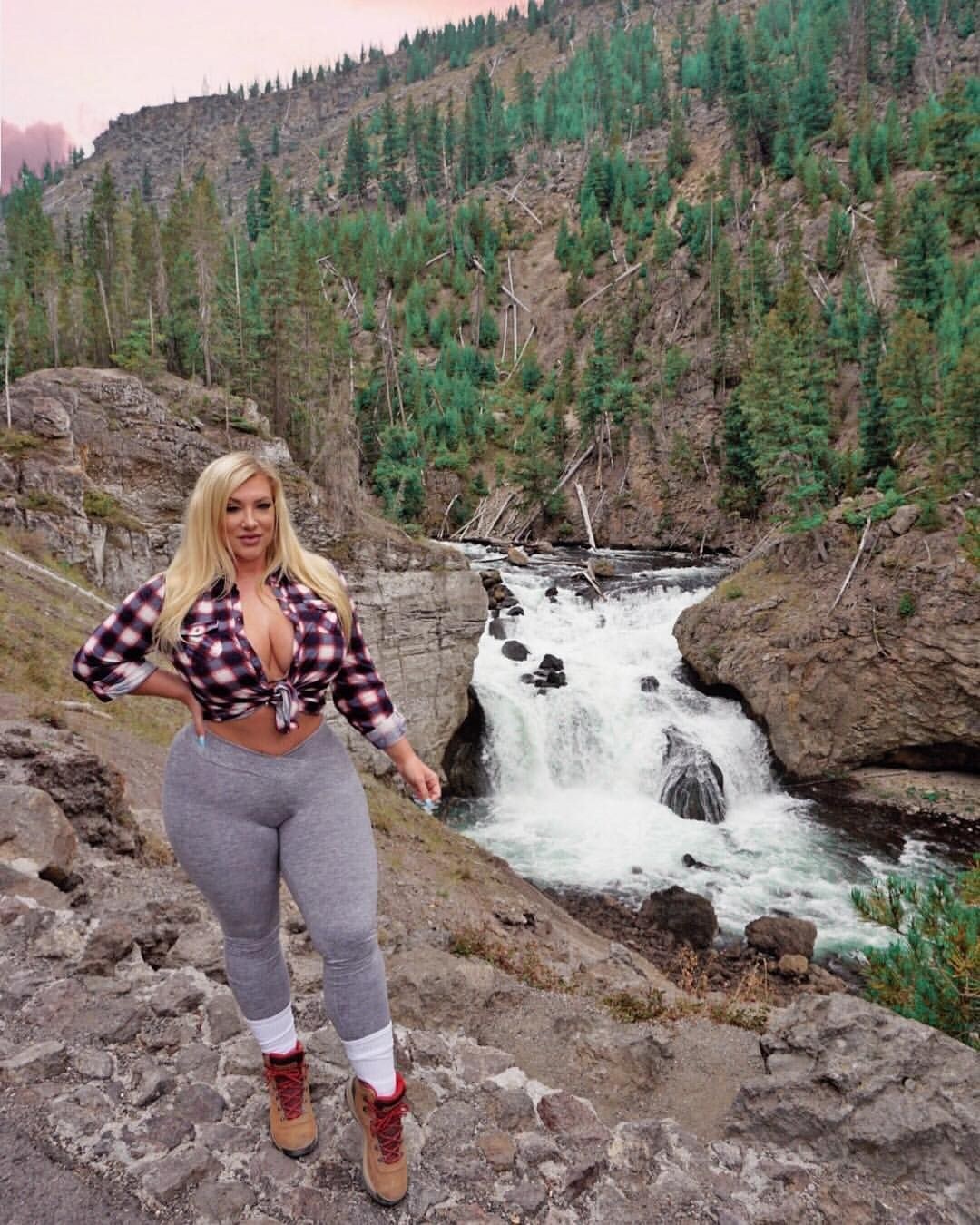 Taiy Christian Big Ass