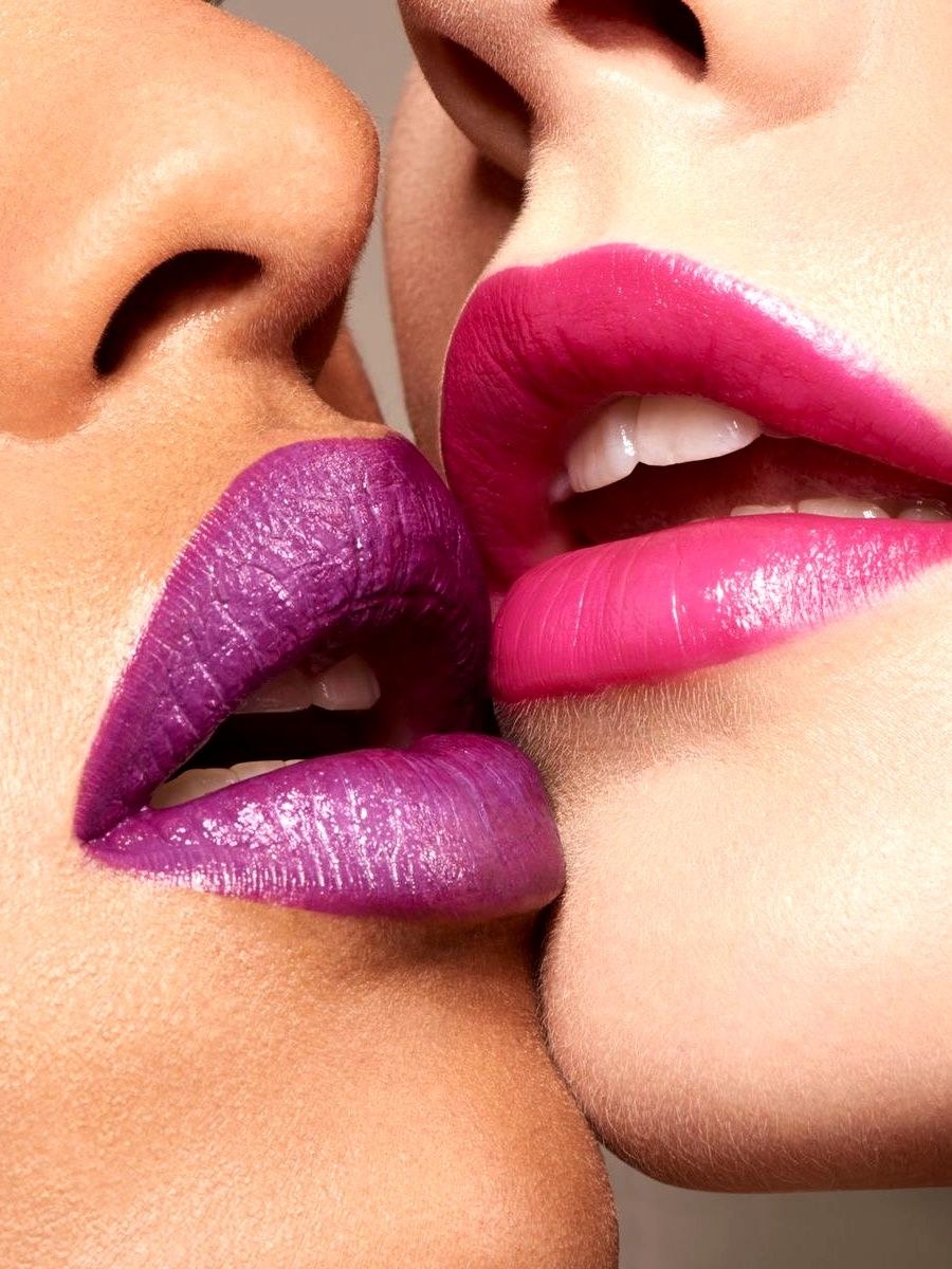 Dos labios de chicas