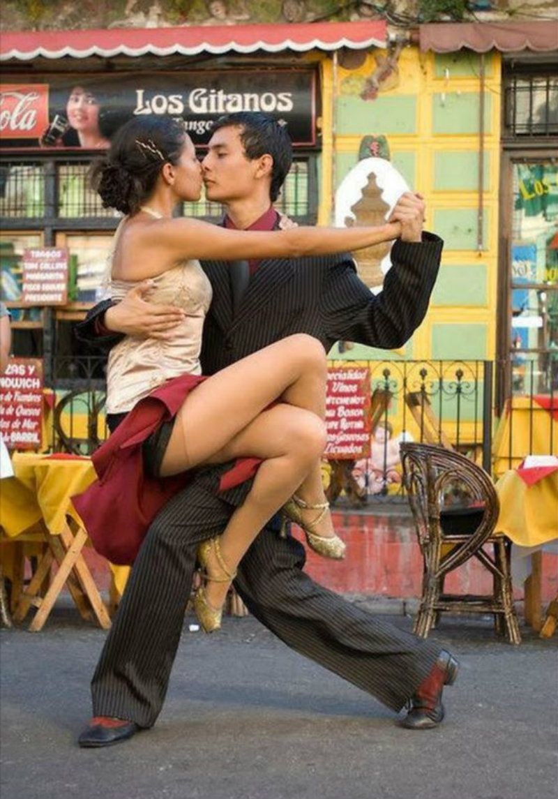 Chicas del show de tango argentina foto piernas