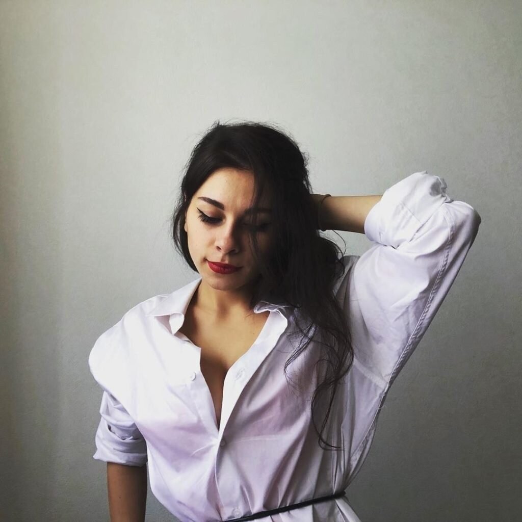 Anastasia solodkova dshddsh