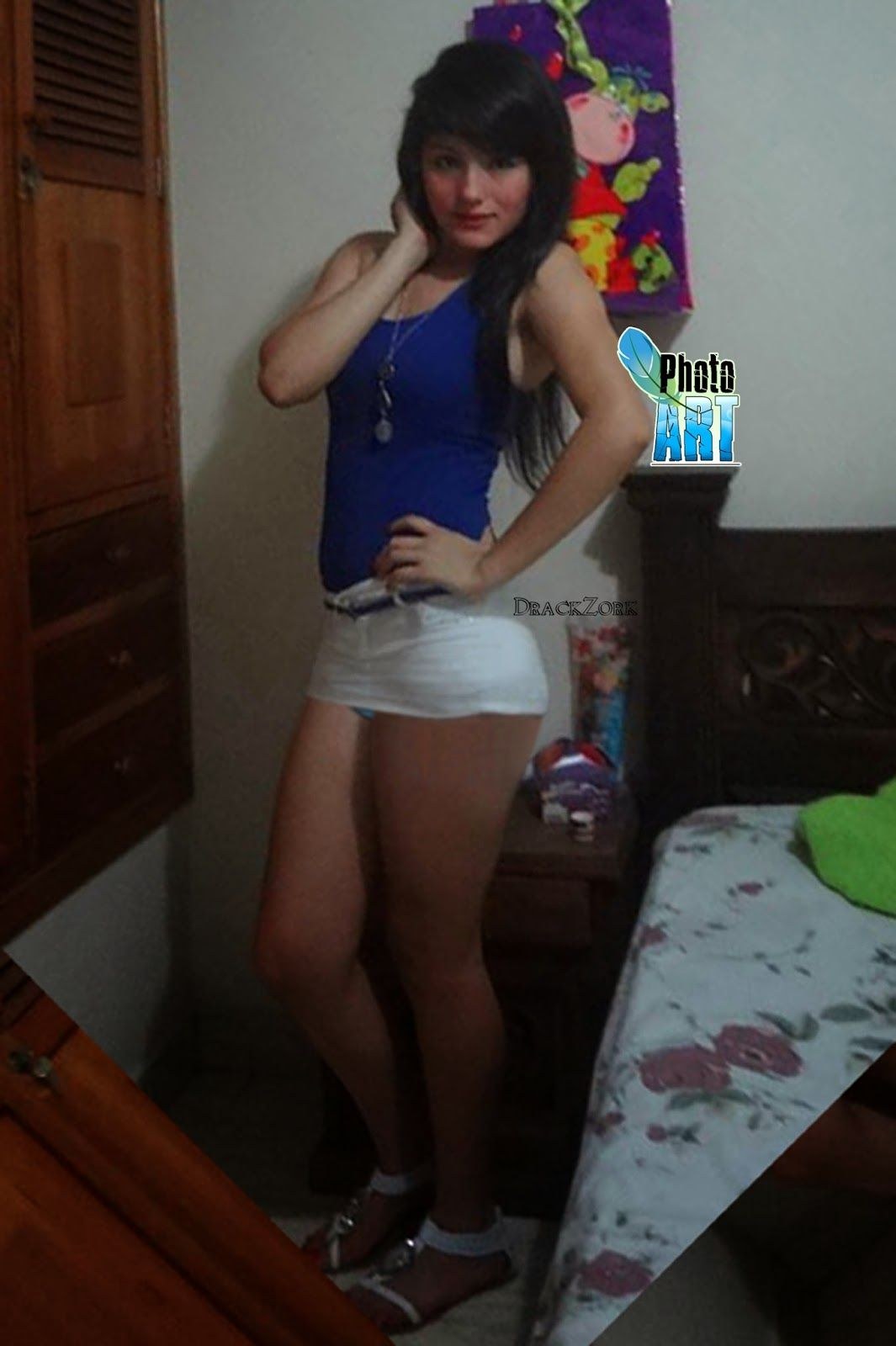 Jay Summers y una falda de cuero