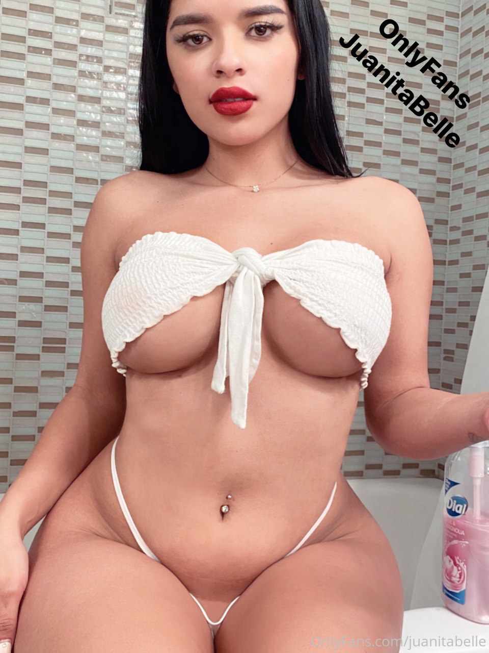 Huanita Bell