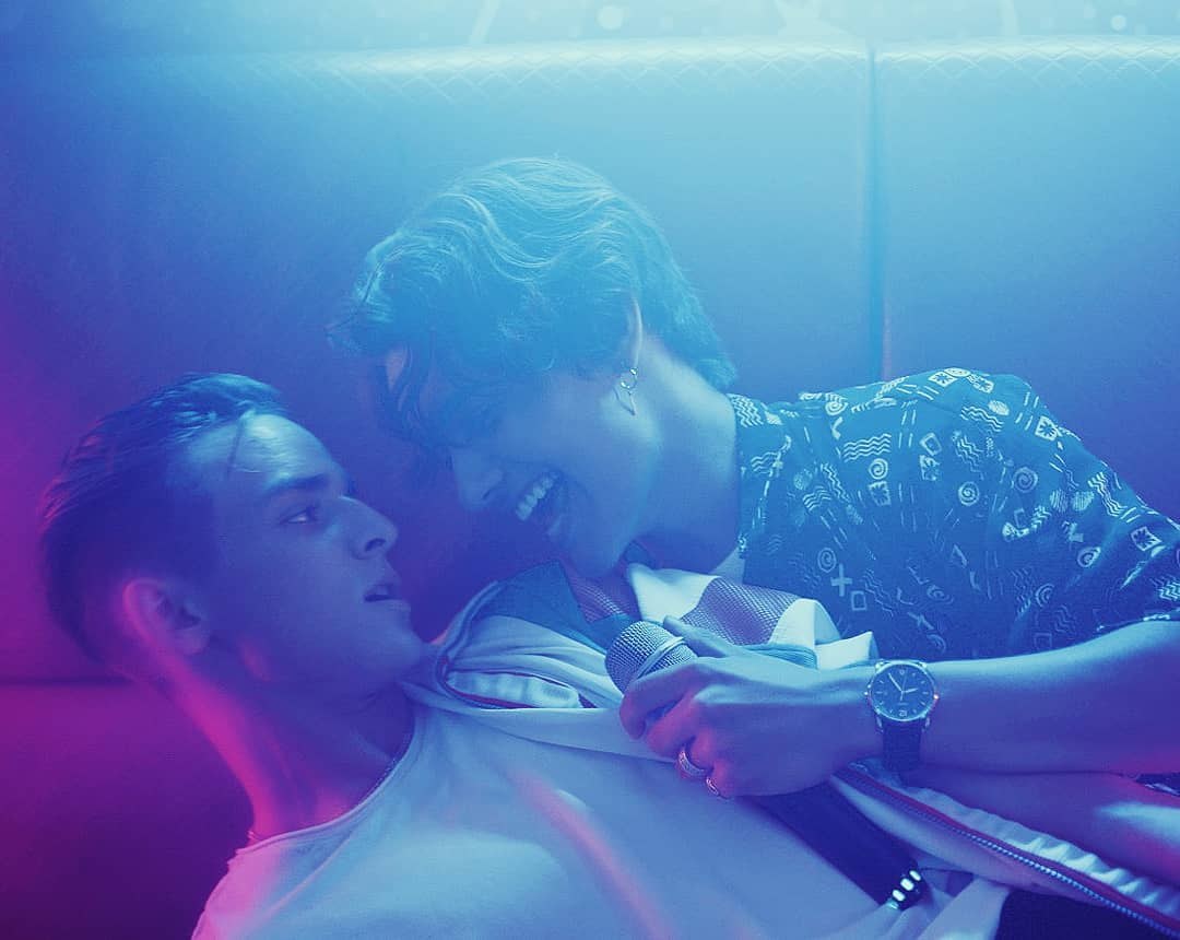 Josh Beauchamp y Noah Urrea desnuda