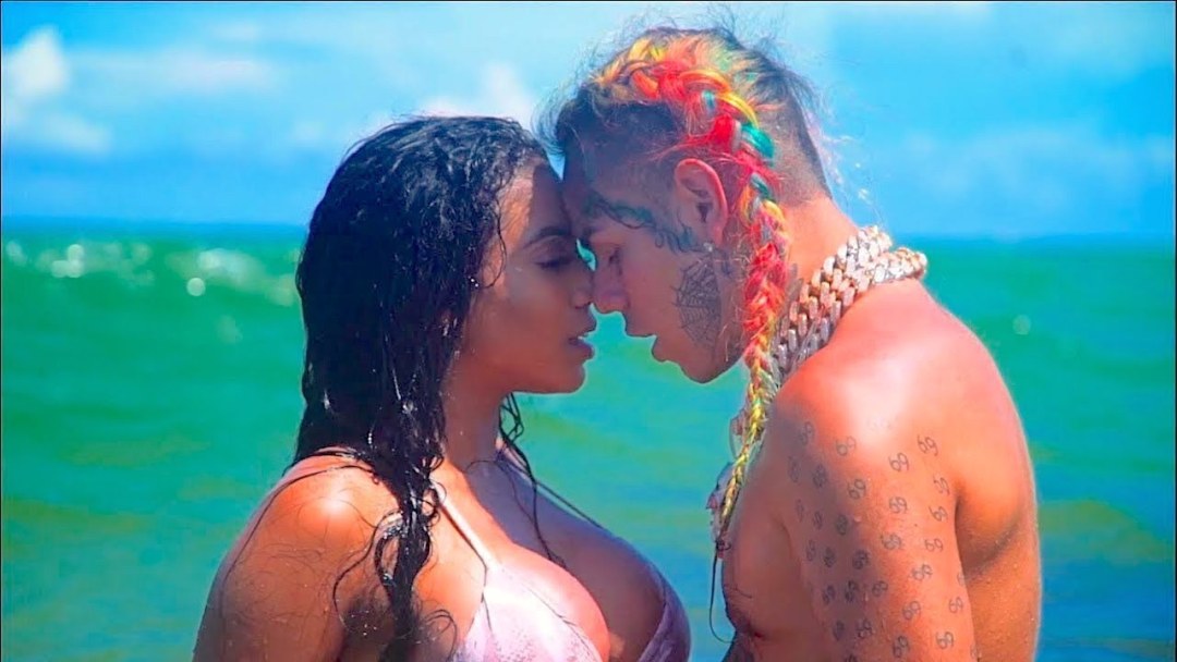 6ix9ine Bebe