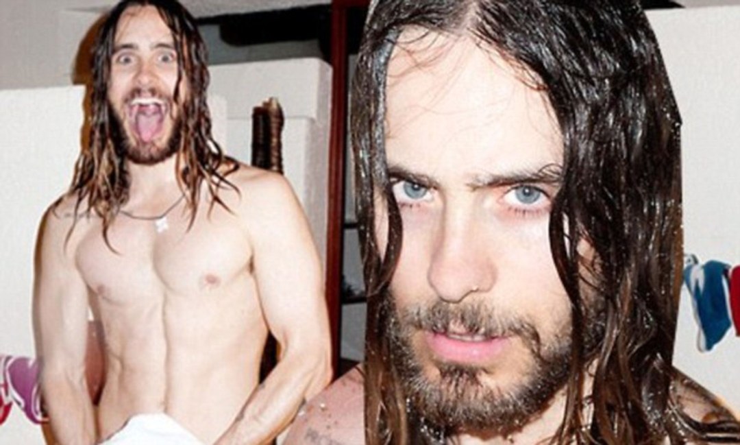 Jared Summer está desnudo