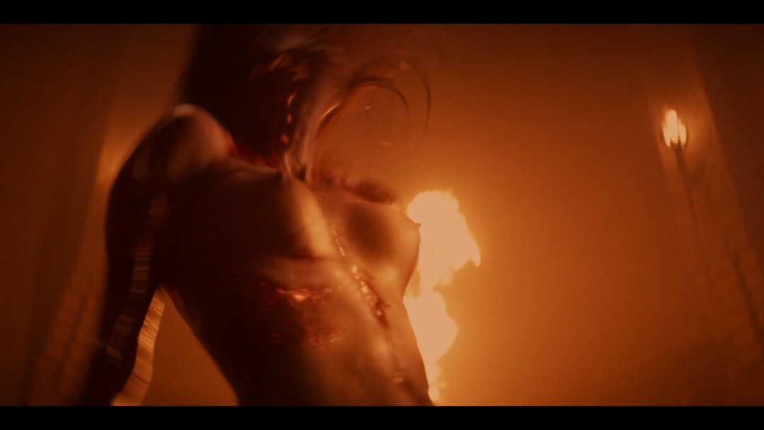 Serie Witcher Anya Chalotra desnuda