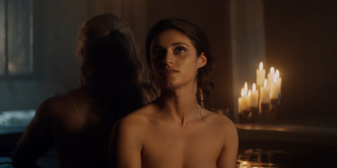 Anya Chalotra Witcher desnuda