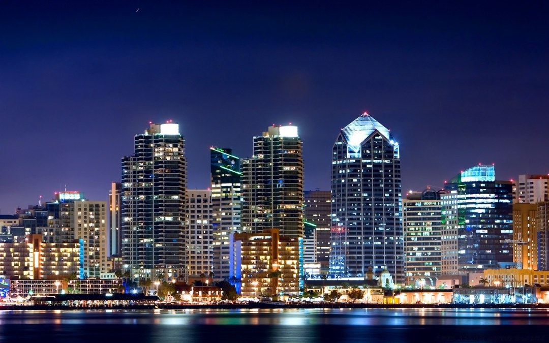 Ciudad de la noche del centro de San Diego