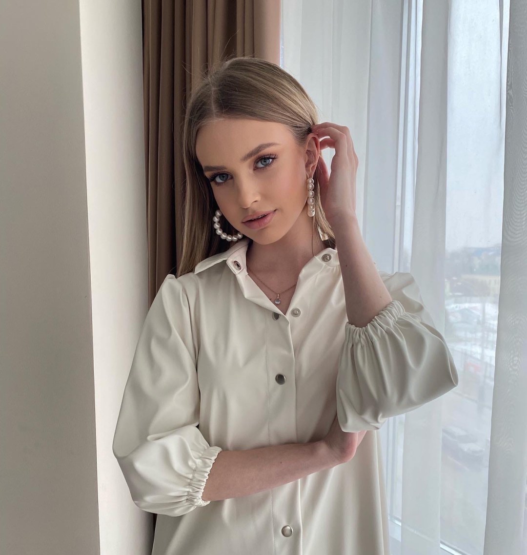 Yana GLUSHCHENKO fusionó