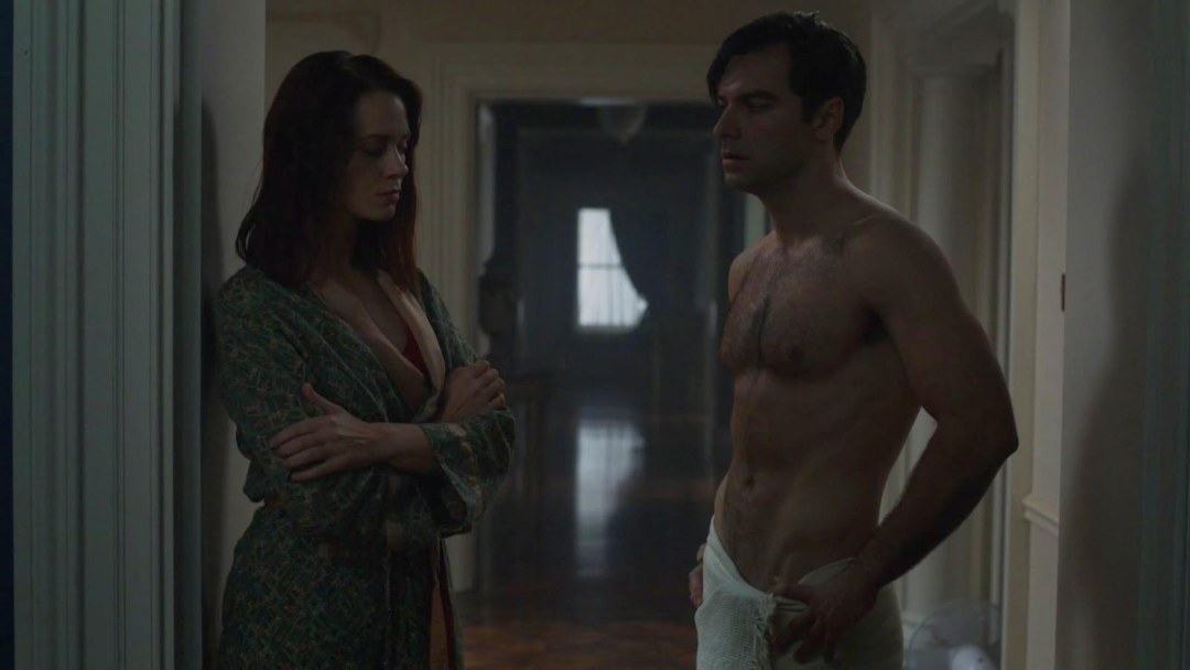 Aidan Turner y Eleanor Tomlinson juntos