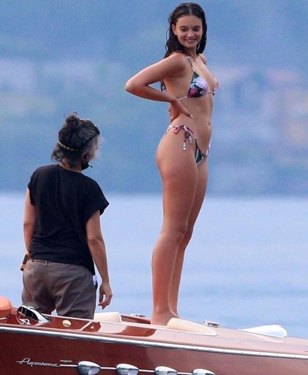 Desnuda Monica Belluchi en la película de Malena