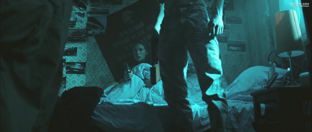 "Ekaterina desnuda primero dedicando"