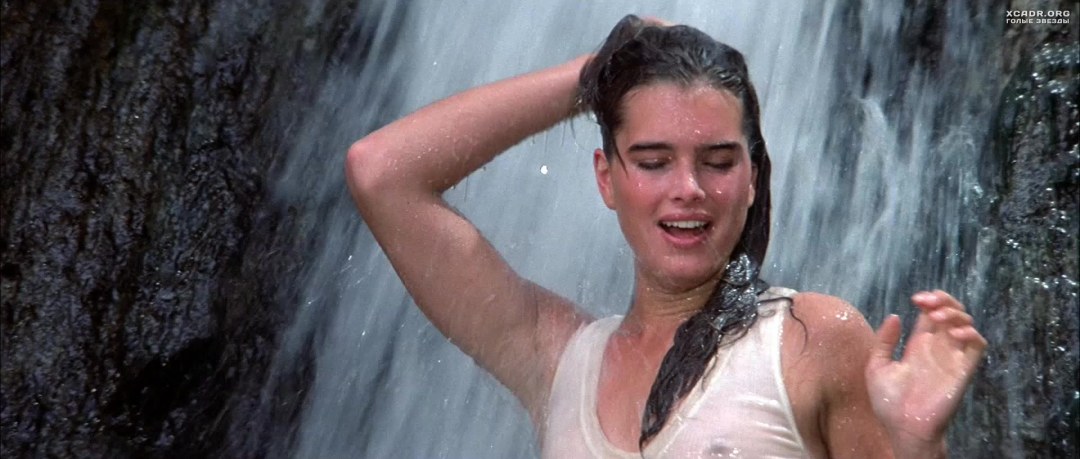 Brooke Schilds en trajes de baño publicitarios