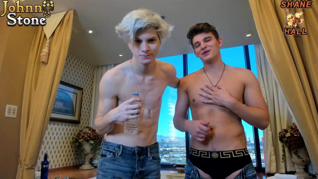 Pound después del partido ✅ Shane Cook y Tyler Hill Helixstudios