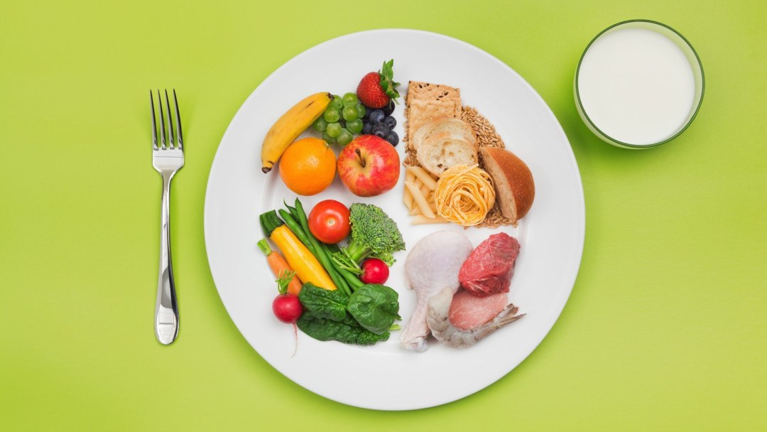 Un plato de una dieta saludable