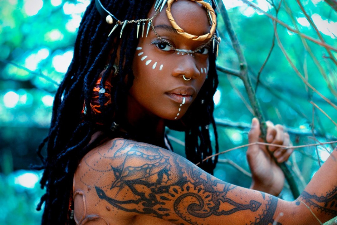 Reina de la oscuridad - Nyakim Gatvyukh - Modelo de Sudán del Sur